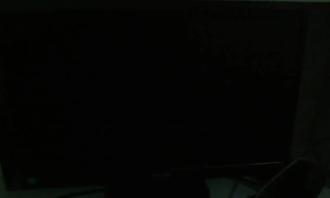 Kako rešiti črni zaslon vse-v-enem na dotik?